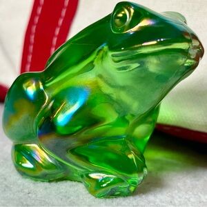 1960s Fenton Iridescent Multicolor Frog Figurine